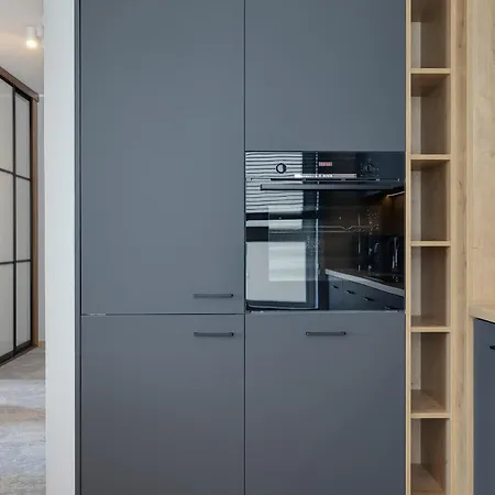 Nowoczesny Z Parkingiem W Centrum Szczecina By Renters Apartman