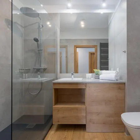 Apartment Nowoczesny Z Parkingiem W Centrum Szczecina By Renters *