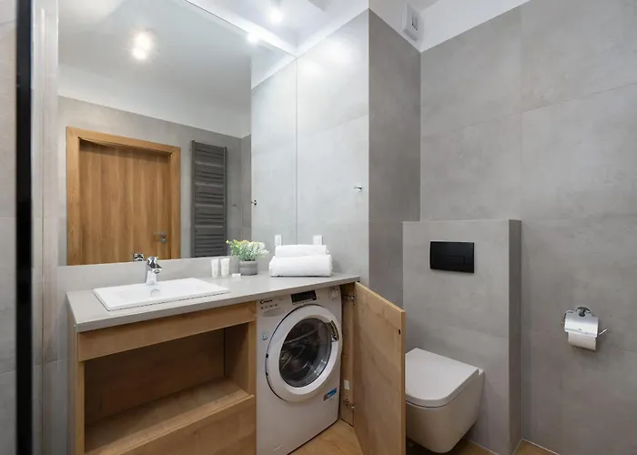 Nowoczesny Z Parkingiem W Centrum Szczecina By Renters *